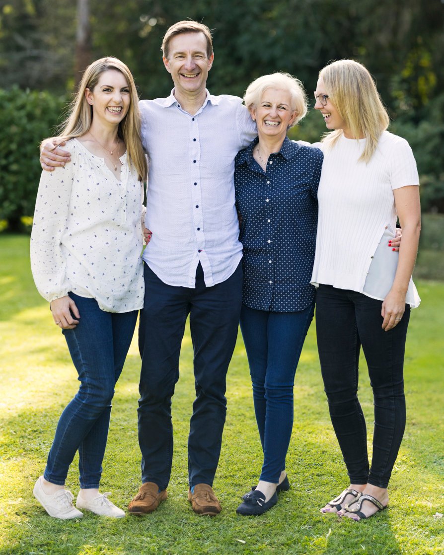 Outdoor family photo session in Surrey countryside setting