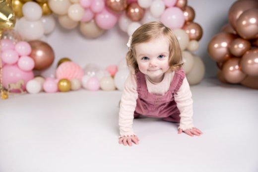 Pink, neutral and rose gold theme