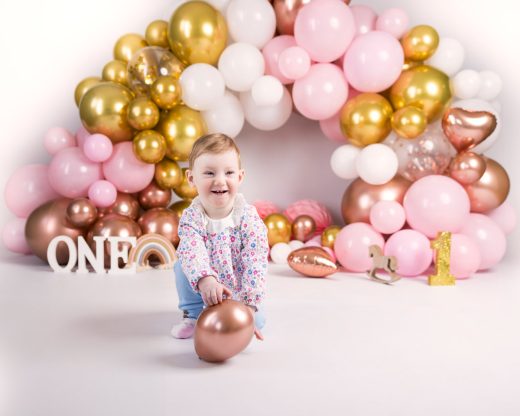 Pink, neutral and rose gold theme