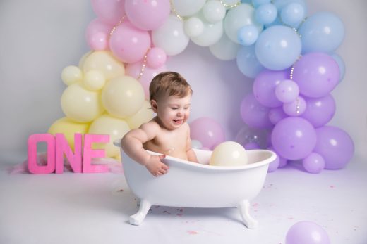 Rainbow cake smash theme