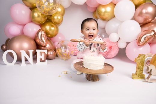 Pink, neutral and rose gold theme