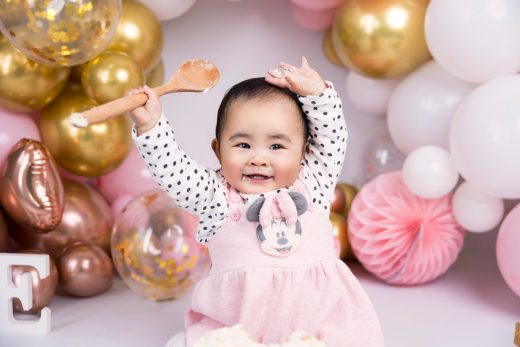 Pink, neutral and rose gold theme