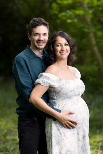 OUTDOOR MATERNITY PHOTOS