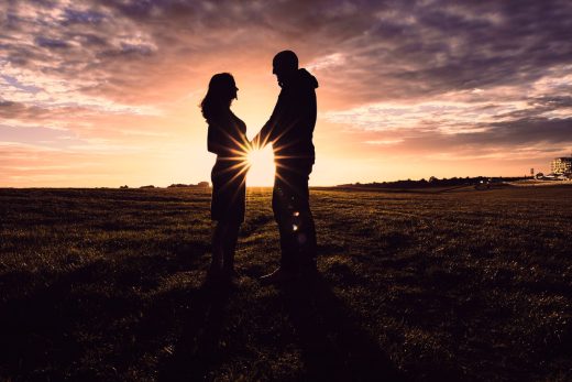 SUNSET MATERNITY PHOTOS