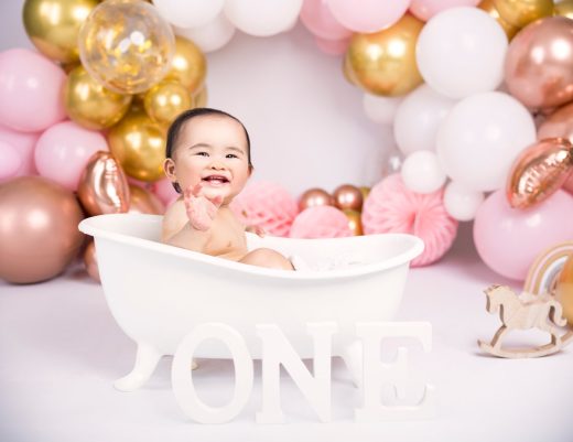 Pink, neutral and rose gold theme