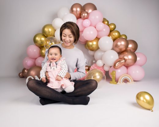 Pink, neutral and rose gold theme
